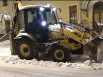 Уборка и вывоз снега Василеостровский район