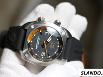 ЧАСЫ наручные ВОСТОК AMFIBIA SCUBA 070798 VOSTOK