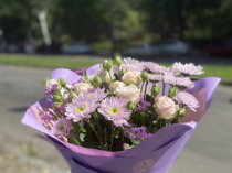 Букеты хризантем с доставкой от магазина цветов “Flowers Story” в Запорожье