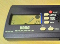Продам метроном KORG MA-30