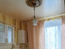 продам 2-комнатную квартиру мкр. Мирный 2/4