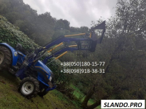 Фронтальный погрузчик на минитрактор, навантажувачі. Челюстной ковш