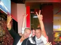 Dj диджей с аппаратурой